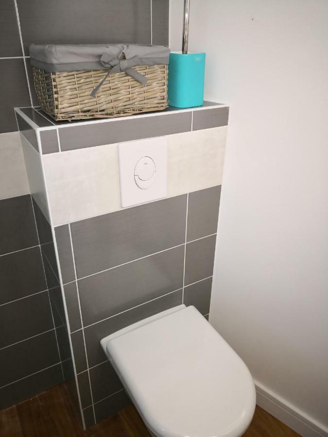 לה קרואסיק Appartement Rue Haute Des Bains מראה חיצוני תמונה